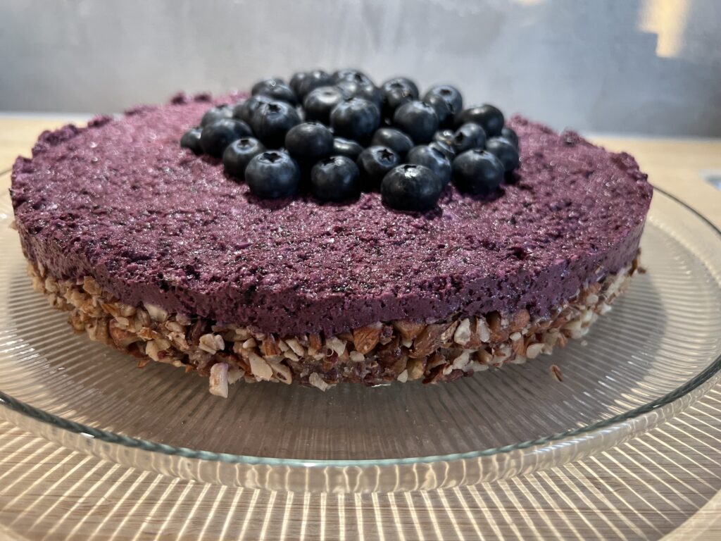 Rawfood blåbærkake uten gluten, kumelk, sukker
